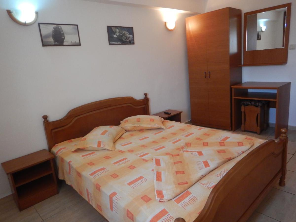 Casa Paloma Hotell Costinesti Exteriör bild