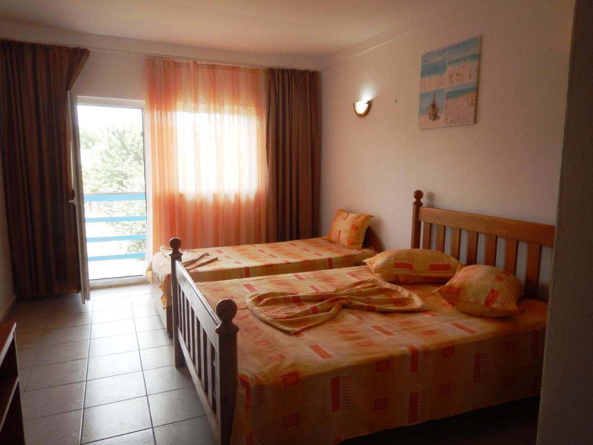 Casa Paloma Hotell Costinesti Exteriör bild